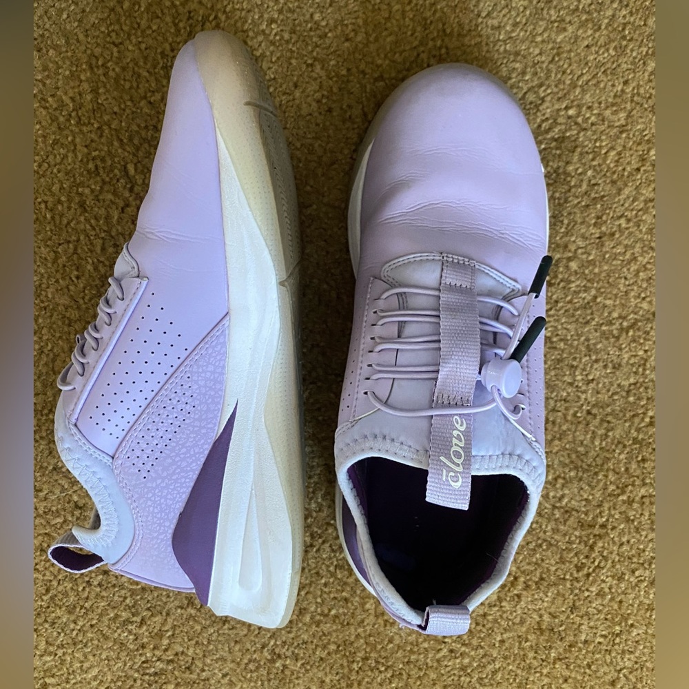 clove sneakers